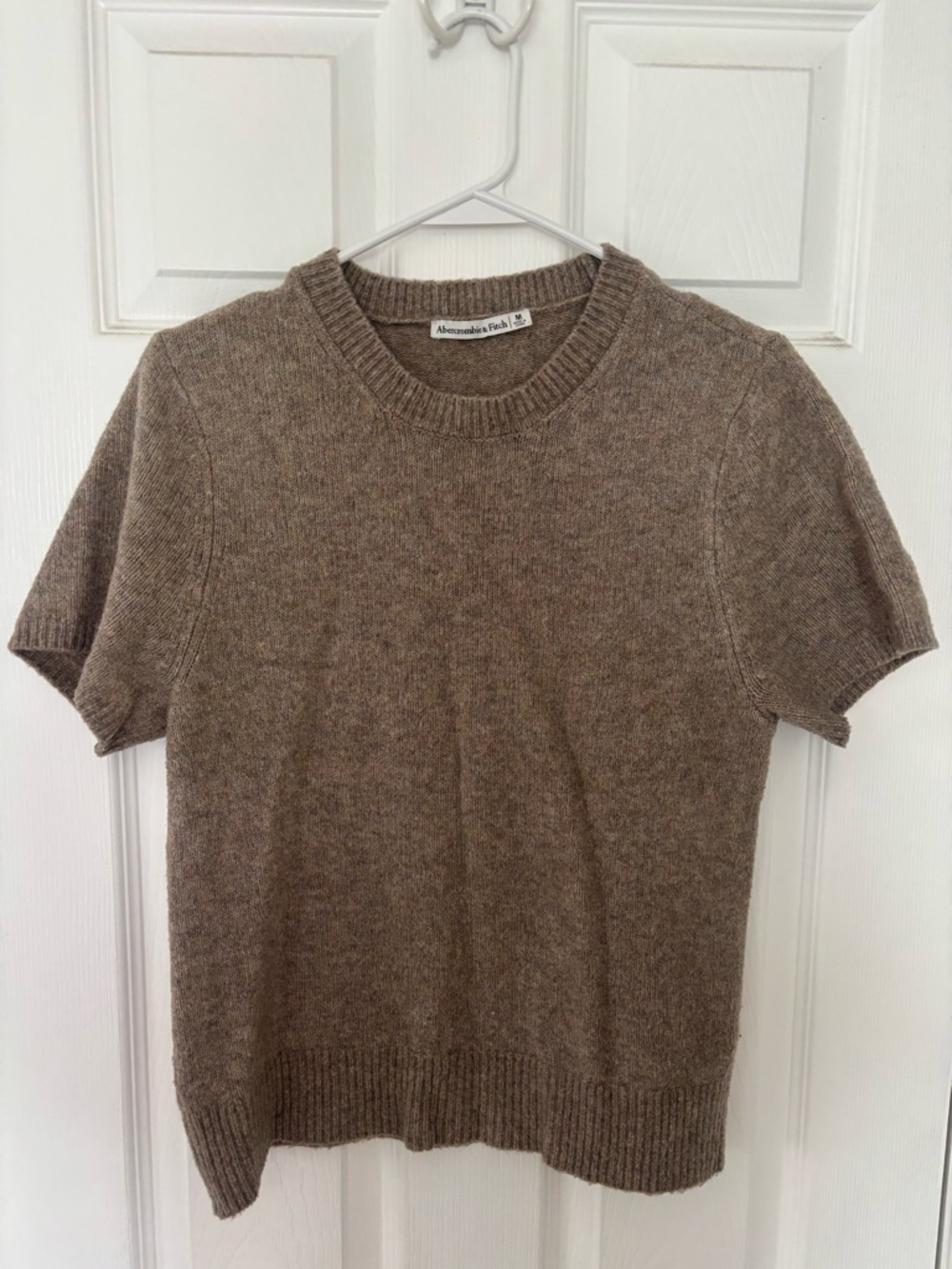 Abercrombie & Fitch Short-Sleeve Crewneck Sweater in Taupe